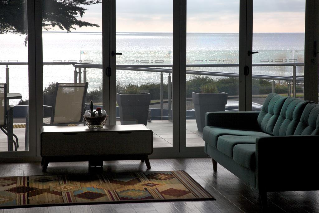 Penguin Beachfront Apartamentos Exterior foto