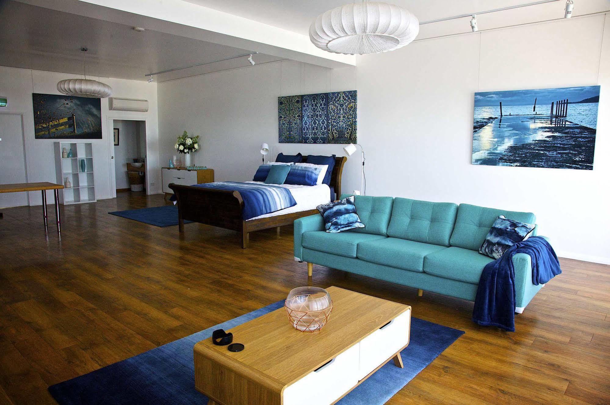 Penguin Beachfront Apartamentos Exterior foto